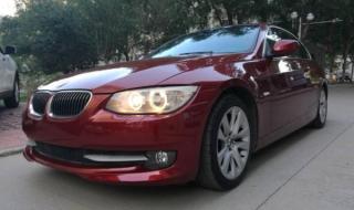 宝马330i敞篷轿跑车