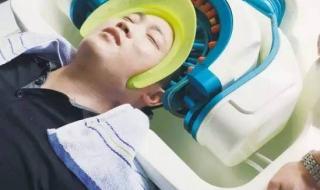 洗头妹们乐疯了 洗头妹们乐疯了