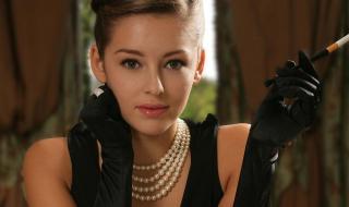 姬丽哈泽尔 姬丽哈泽尔