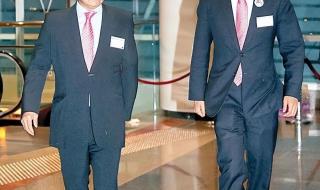 霍启刚三兄弟合照曝光 霍启刚三兄弟合照曝光